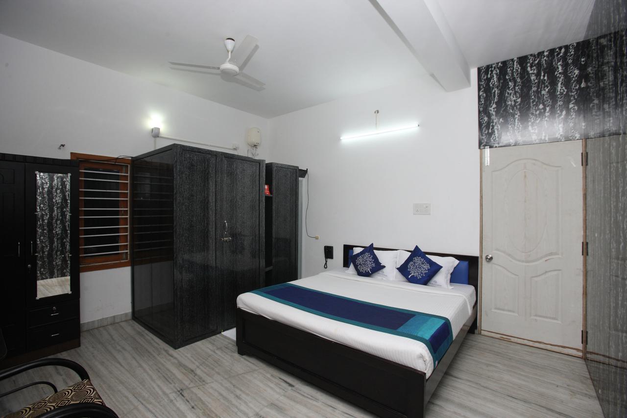 Oyo 935 Hotel Palkhee Mumbai Bagian luar foto